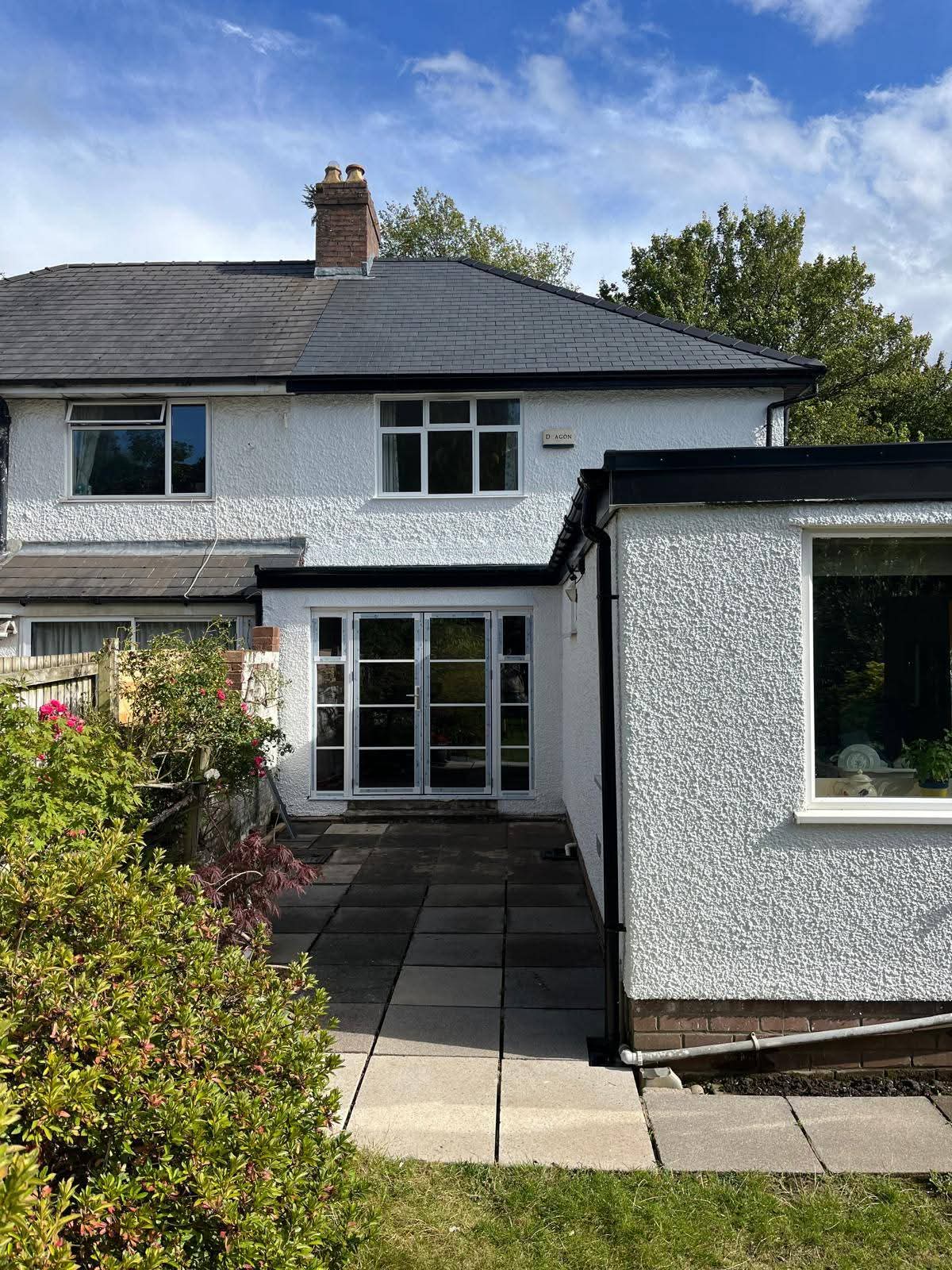 Painters and decorators in Stalybridge